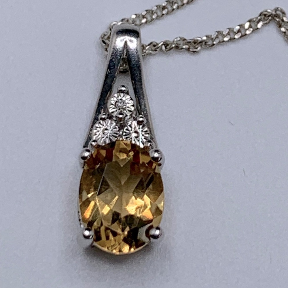 New! .76 CT Citrine & Diamond 925 Pendant & Chain!